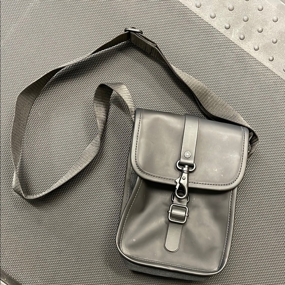 Rains Other - Rains travel Bag